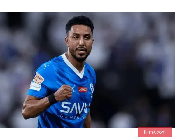 利雅得新月稳居2026亚冠西亚区小组赛头名成功晋级联赛阶段