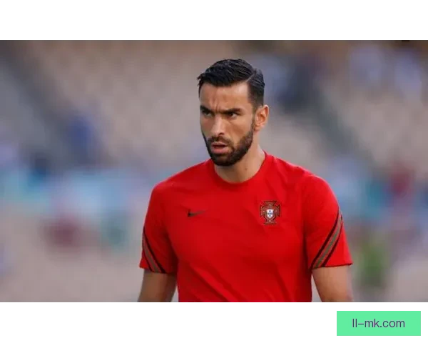 布翁乔尔诺防守如铁壁般稳固无懈可击展现顶级防线实力