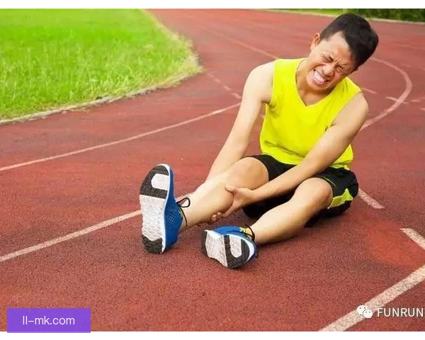 北京马拉松肌肉拉伤处理，赛中急救流程受关注